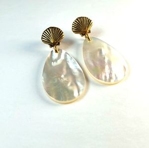 🐚Shell Alex and Ani Earrings